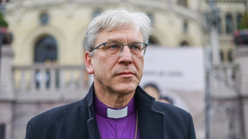 Med over 60 000 døde i Gaza, kjenner vi alle på et kall og et behov for å gjøre noe, sier preses i Den norske kirke Olav Fykse Tveit. Torsdag 7. august ringer kirkeklokkene for Gaza.