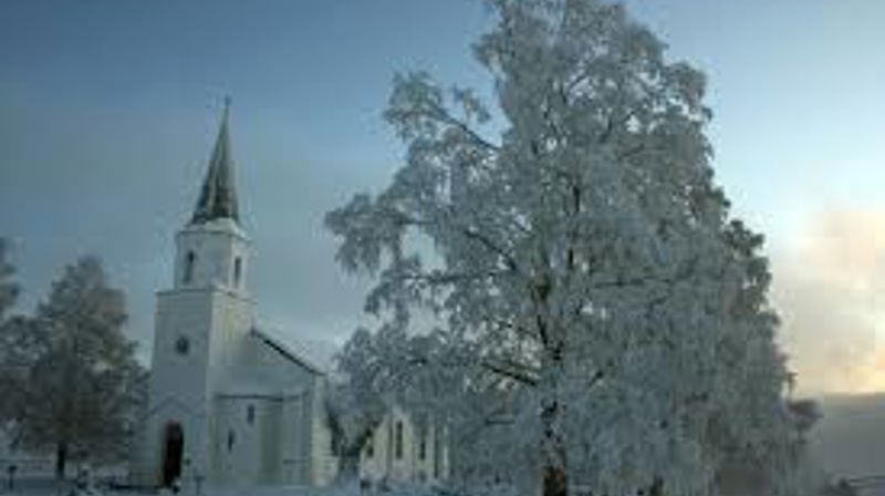 Nye klokkeslett på gudstjenestene julaften!