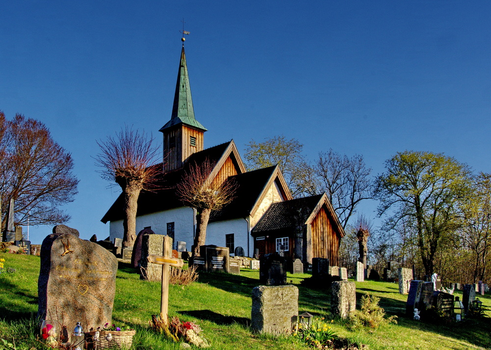 Nesodden kirke- et signalbygg på halvøya