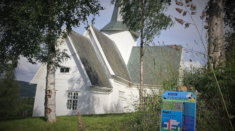 Post 1 ved Skrautvål kyrkje