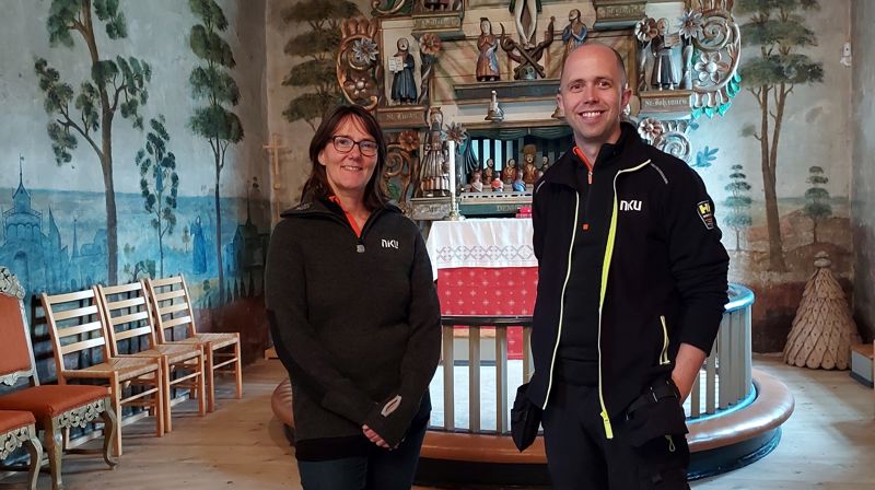 Susanne Kaun og Thomas Ragazzon Smestad frå NIKU. Foto: Aud-Karin Hovi