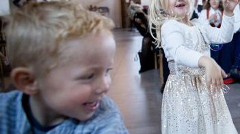 Lek og sang-gruppe på Supermandag