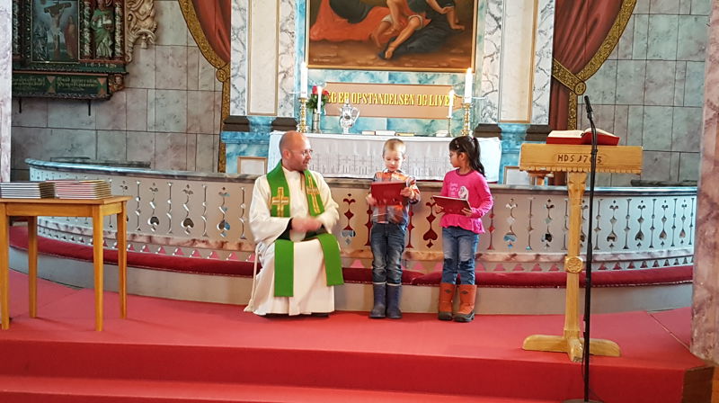 6-åringer i Os-kirka