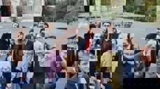 Bystyrets kultur- og utdanningsutvalg på kirkesafari. Her utenfor Fagerborg kirke. Foto: Talat Butt