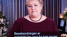 Erna Solberg har oppdaget «Unge møter eldre» på Stovner, og brukte det som en gladnyhet i årets nyttårstale.