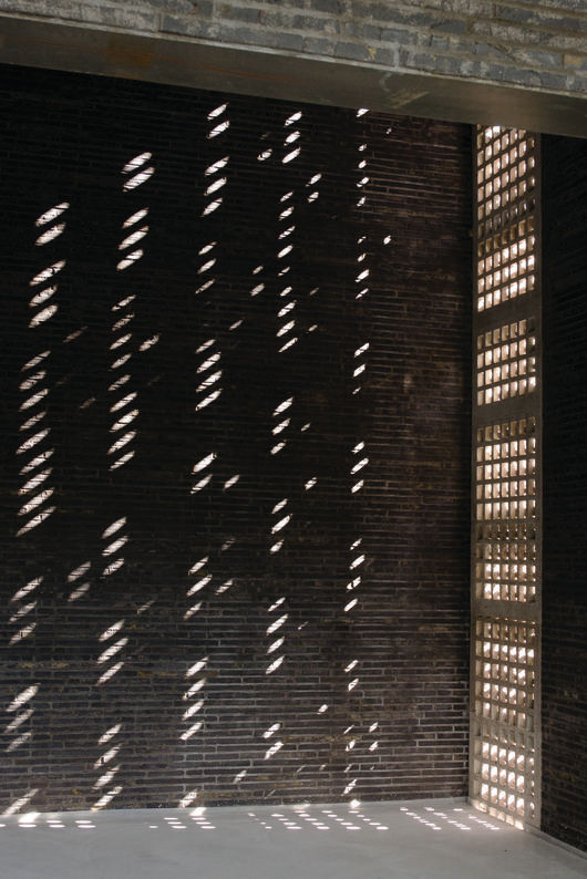 Utsmykningen i sidekapellet