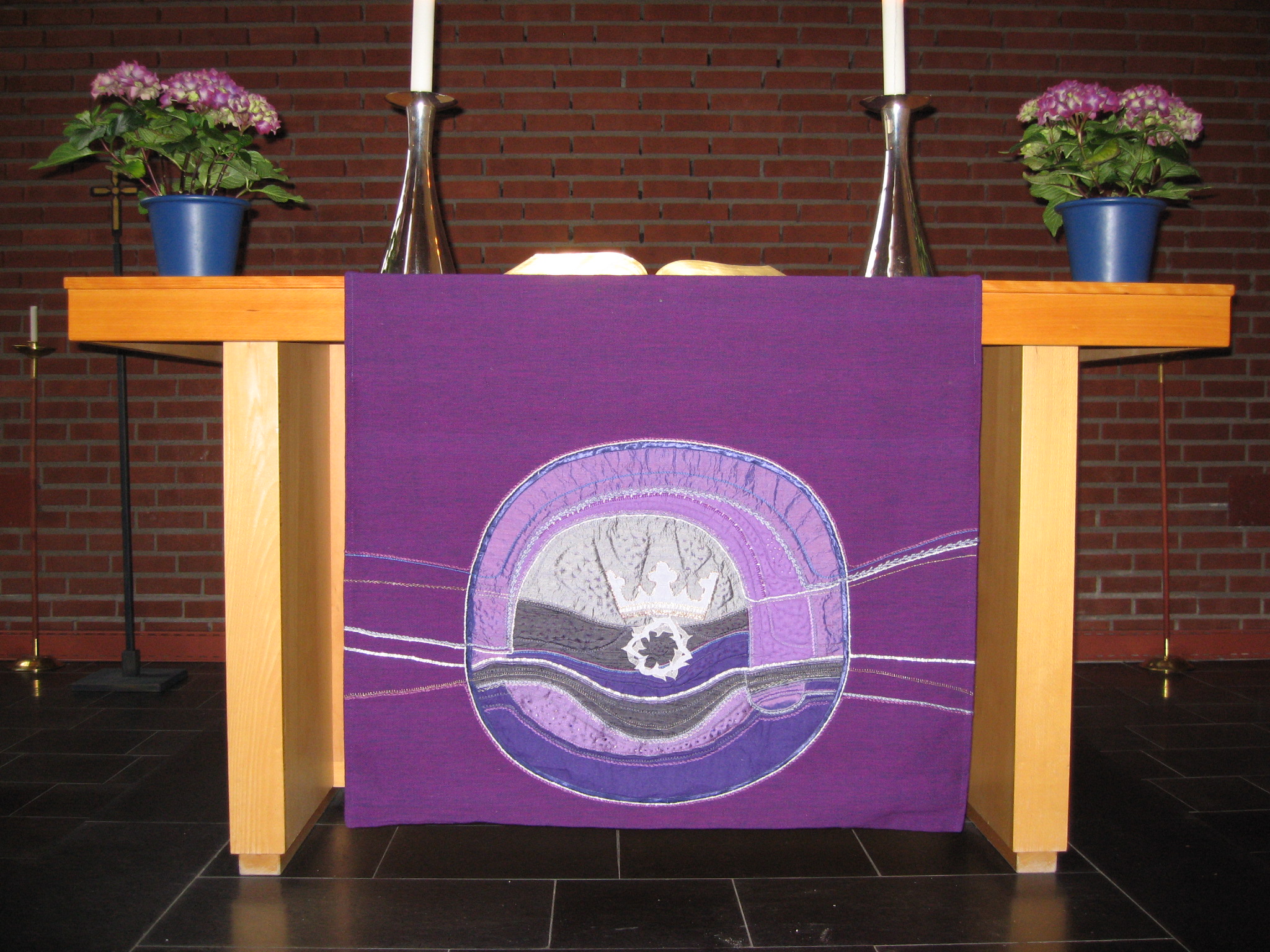 BESTILLE DÅP, GRAVFERD ELLER BRYLLUP? 