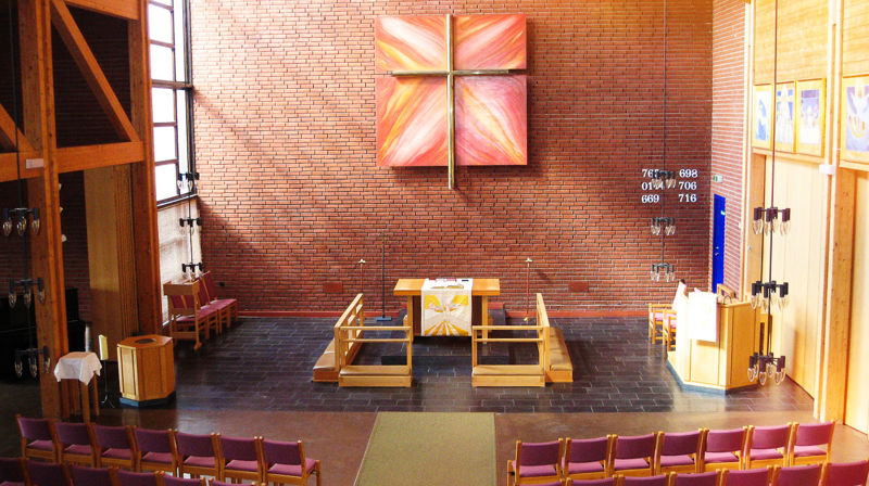 Velkommen til julens gudstjenester i Fossum kirke