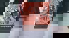 Photo by Porapak Apichodilok