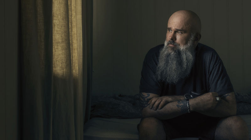 Foto fra Krikens bymisjons kampanje for årets TV-aksjon «Mindre alene sammen»