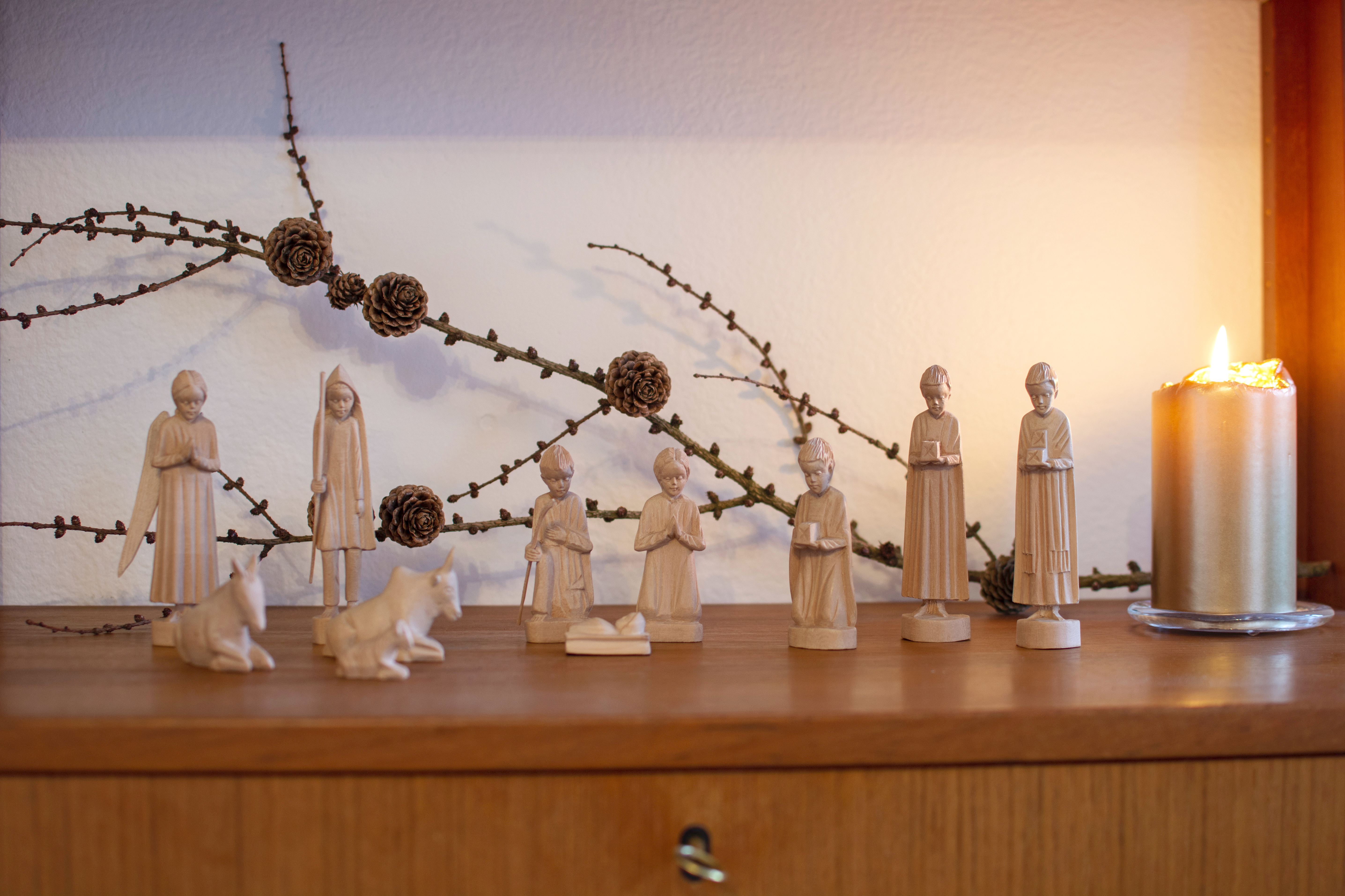 Julekrybbe med håndlagede figurer fra Madagaskar. Selges bl.a. av Misjonsselskapet. Foto: Marit Mjølsneset