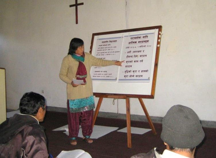 Kristina Tamang, en av de faste kursholderne ved Bethesda, i aktivitet