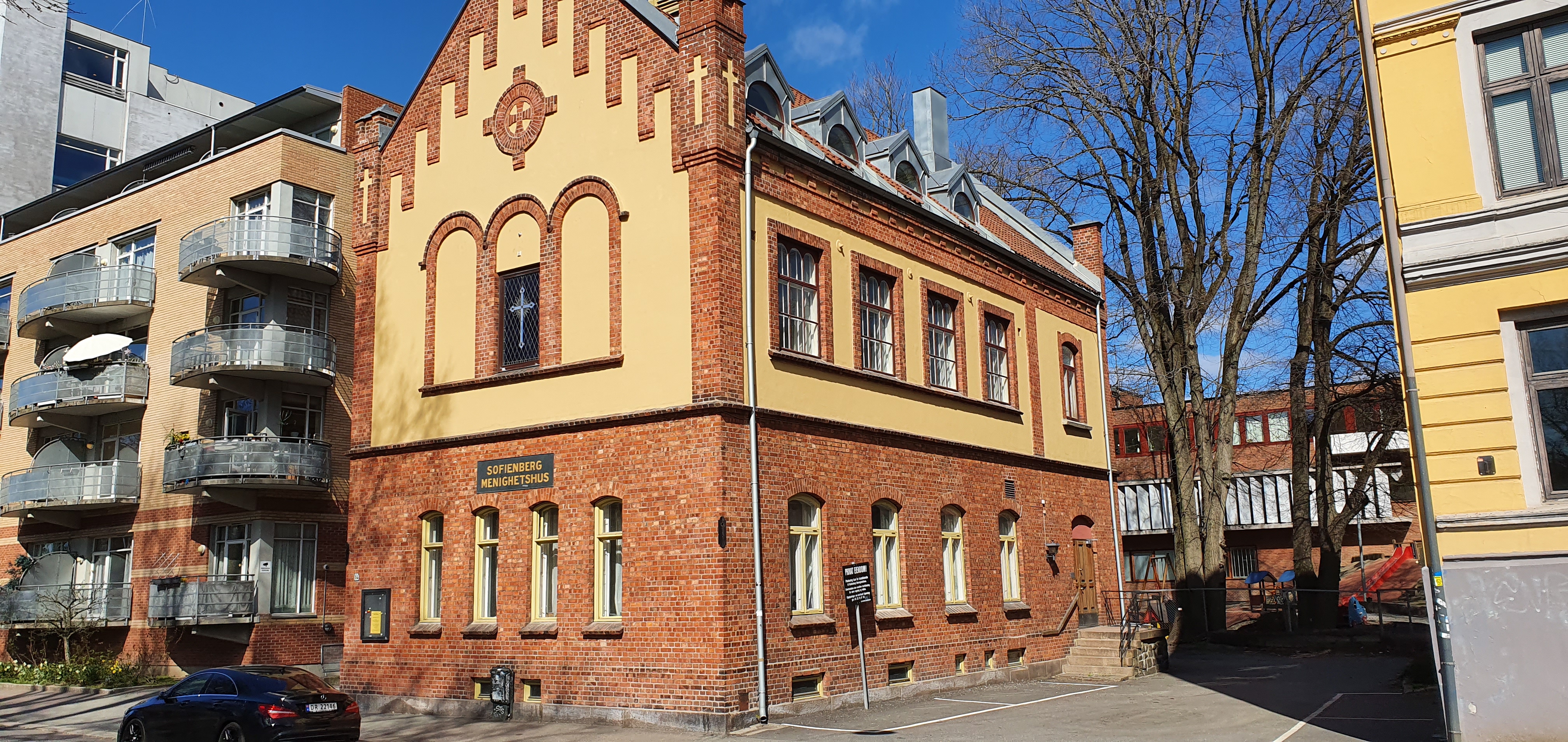 Menighetskontoret Helgesensgate 64