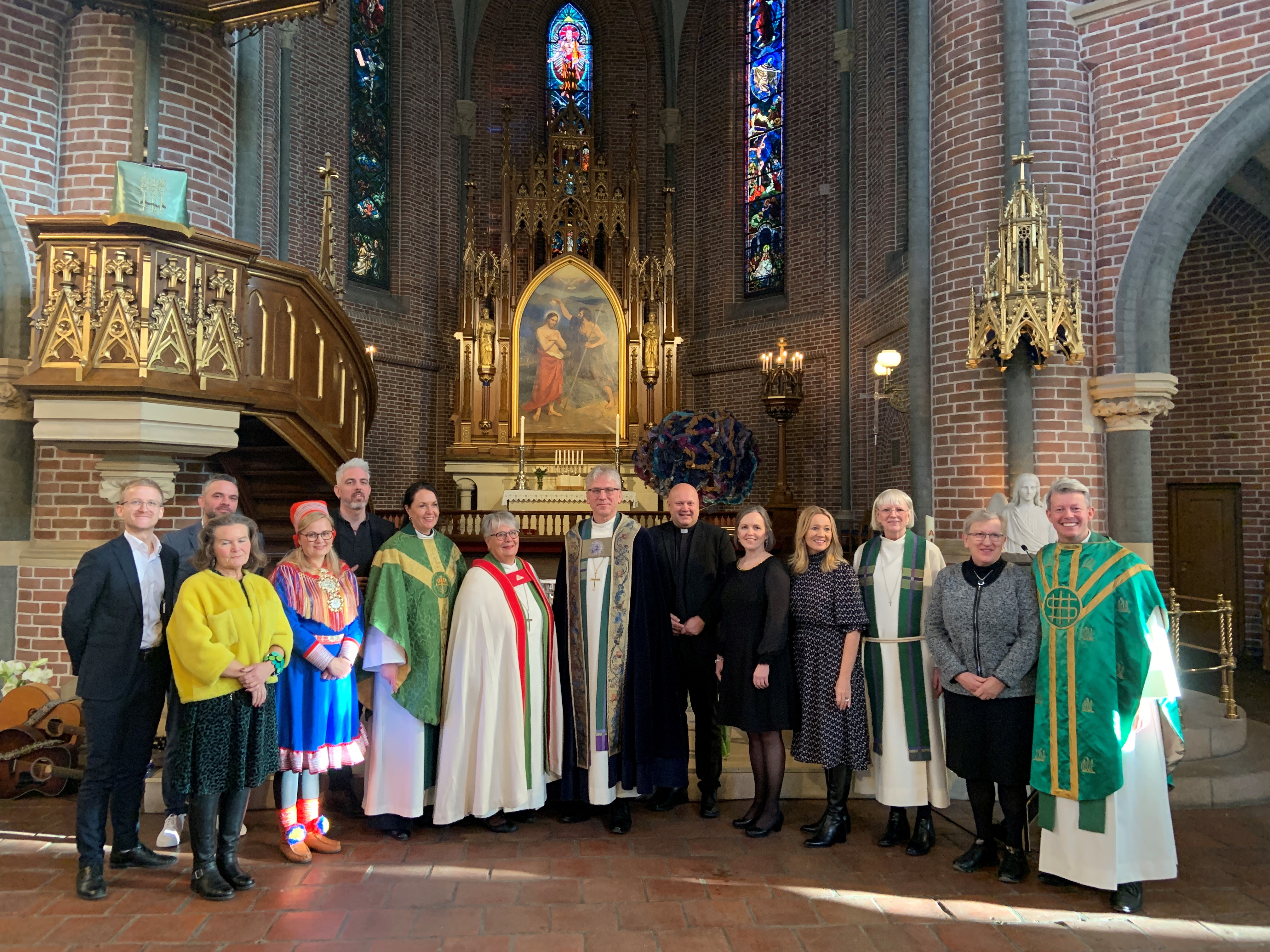Foto fra jubileumsgudstjeneste i Trefoldighetskirken