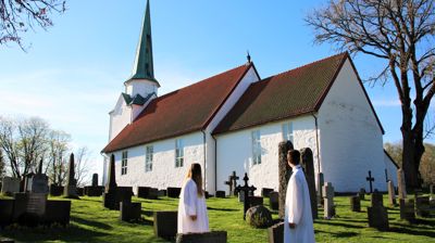 Konfirmasjon i Rakkestad kirke.jpg