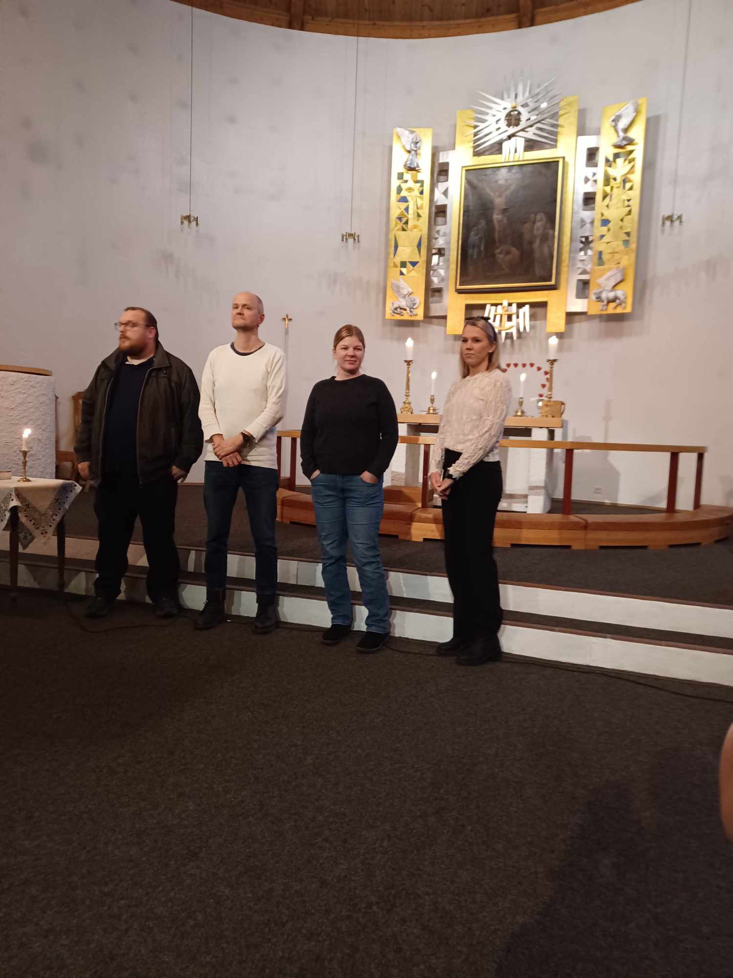 Det nye menighetsrådet ble presentert på gudstjenesten. Ann Kristin Bakkemo og Inger Strand var ikke tilstede.