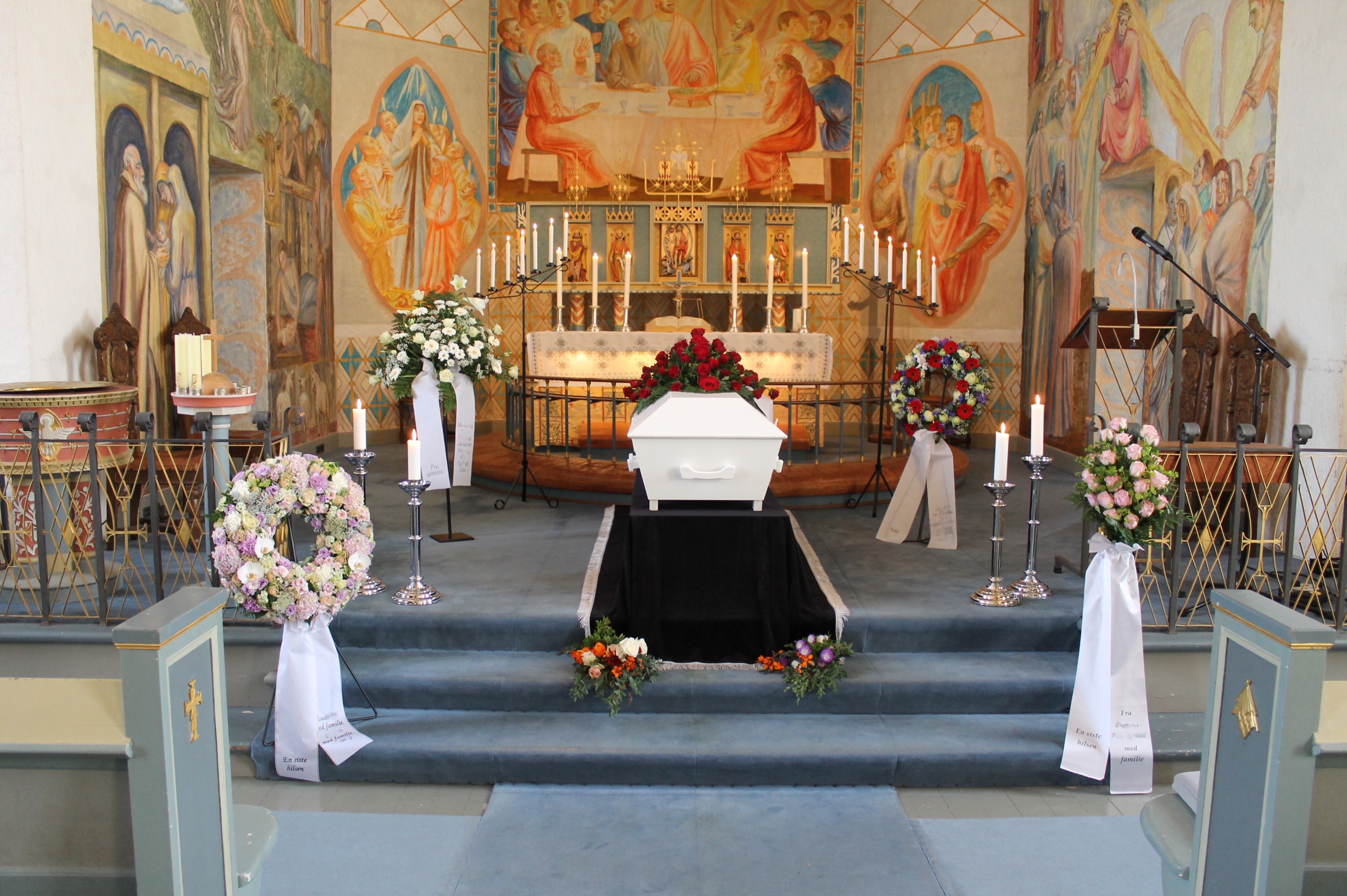 Tjenester og priser - begravelse og feste av grav