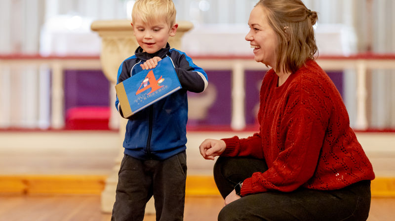Utdeling av 4-års boka!