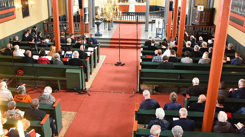 Kirkene i Skaun åpnes for gudstjenester