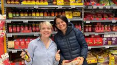 Siri Helene Erland til venstre og Mari Helgeland til høyre