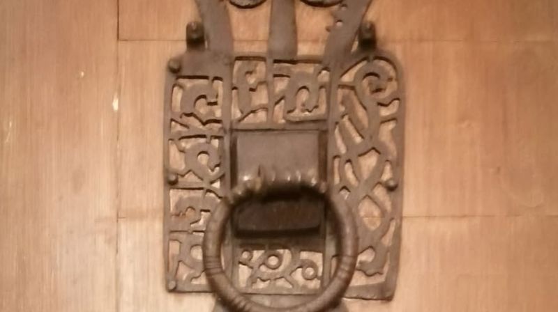 Smijern dørklinke Hedalen stavkirke