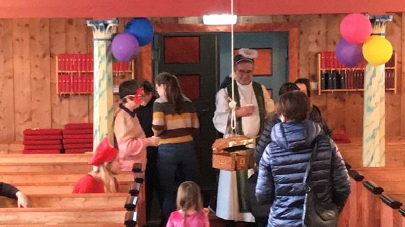 Velkommen til fastelavngudstjeneste i Sigerfjord kirke!