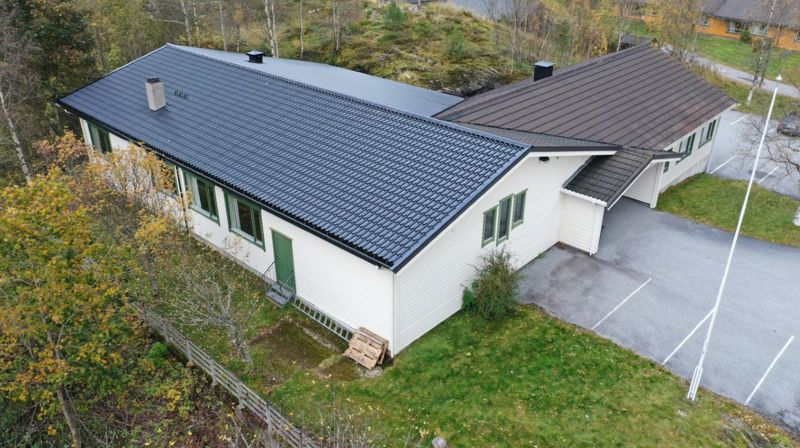 Familiegudsteneste og Basar på Skei Misjonshus