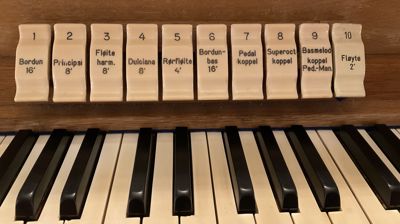 Orgelet i Viksdalen kyrkje fyller 100 år!