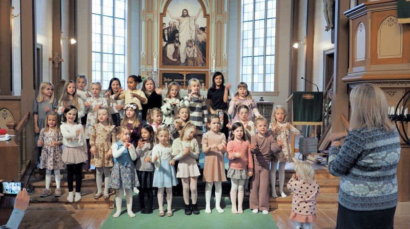 Velkomen til barnekor! Foto: Arne Kleiva.