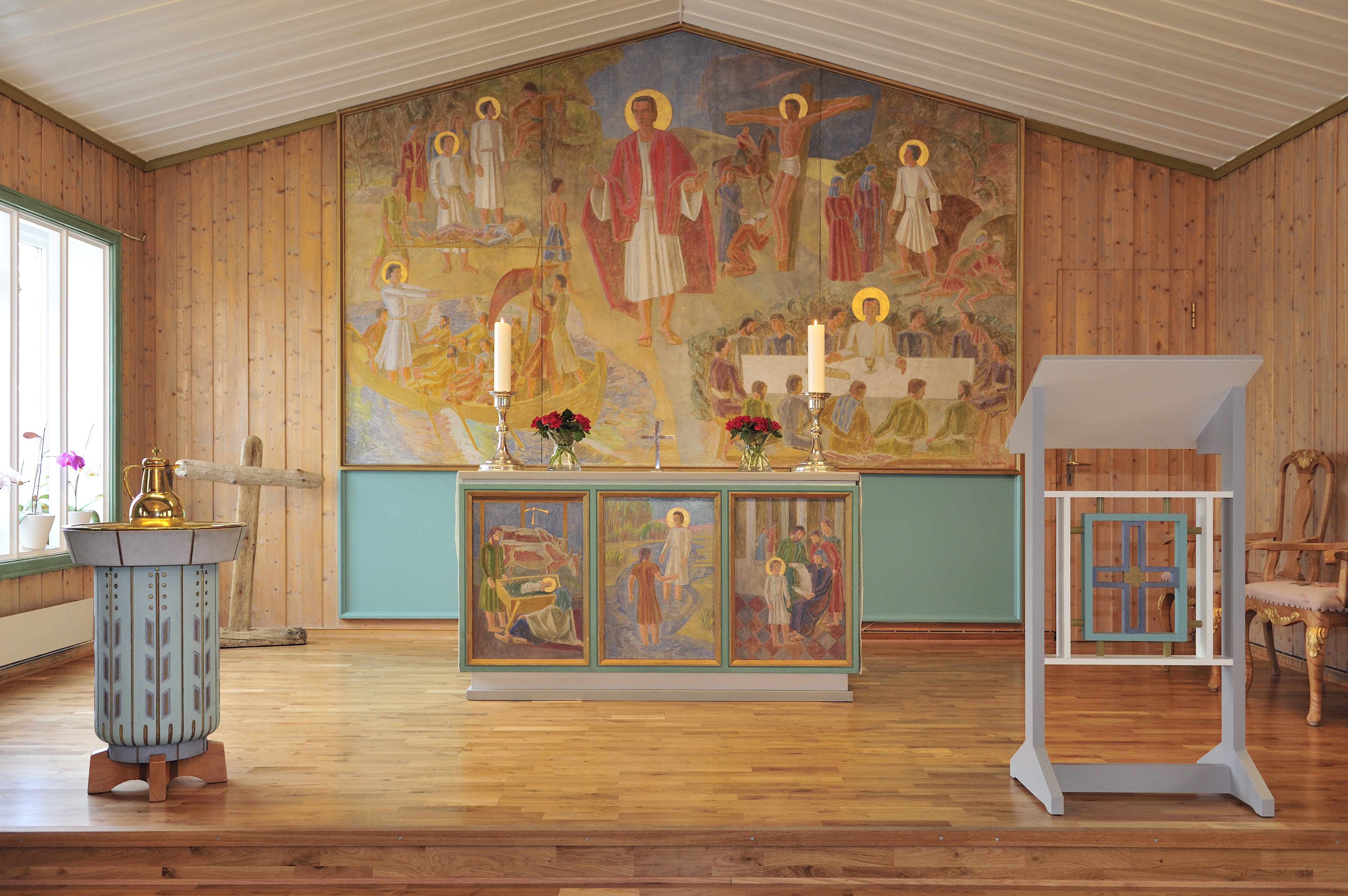 Koret i Svalbard kirke, foto: Thorbjørn Johnsen