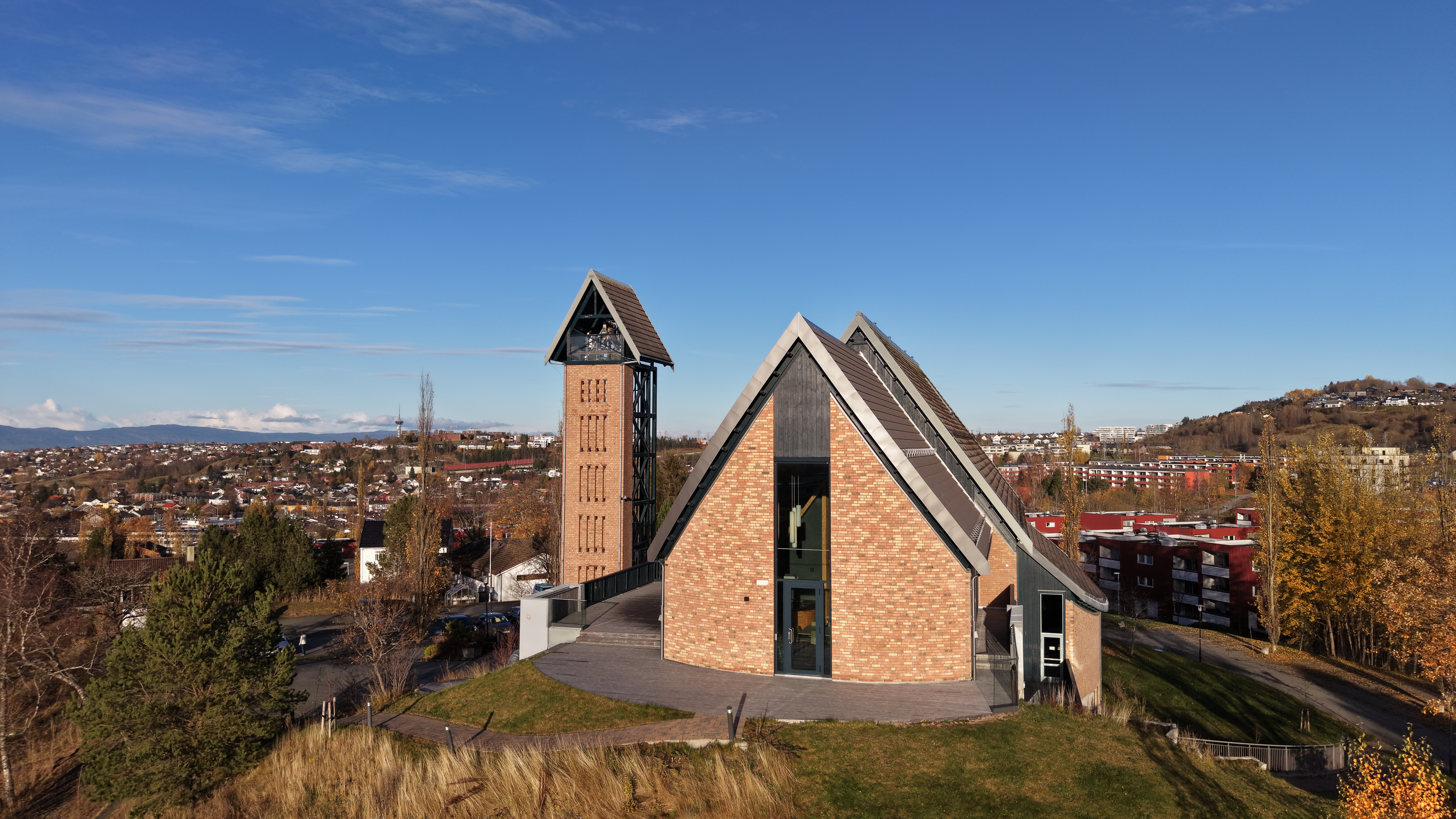 Hoeggen kirke. Foto: Kirka i Trondheim