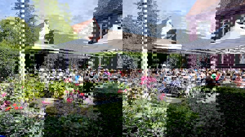 Nysgjerrig på hva kirka har å by på under Olavsfest? Her finner du alt du trenger å vite!