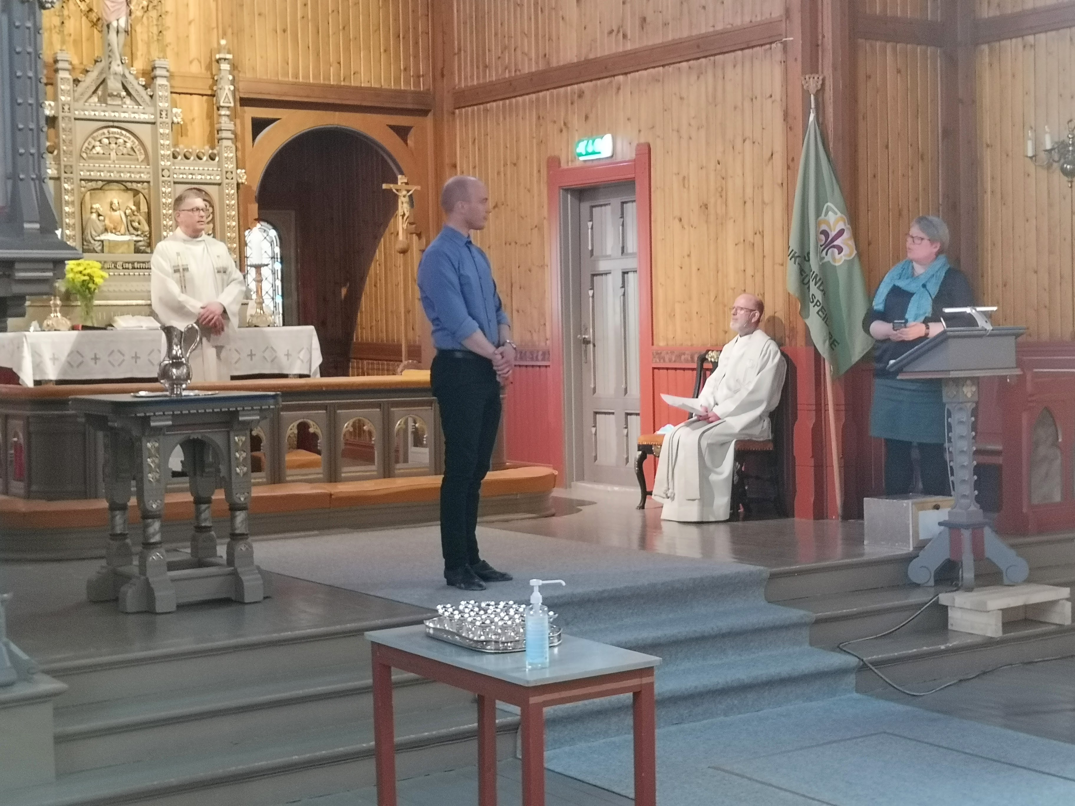 Inger Maren Tveit introduserte vår nye kantor Magnus Leite på gudstjeneste i Strinda søndag 18. april.  Bilder: Øystein Sørensen