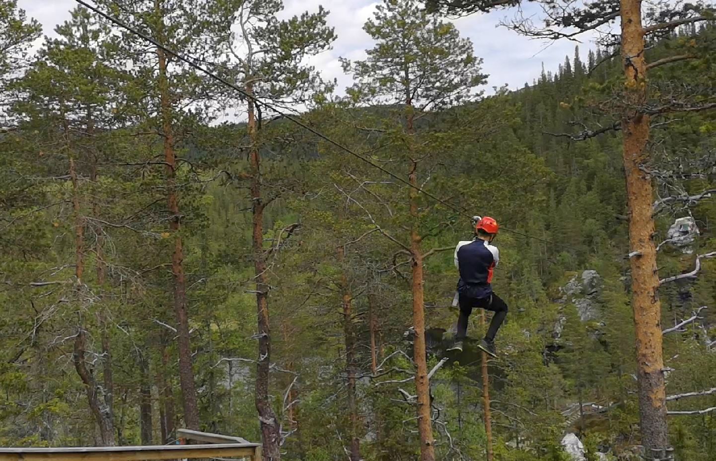 2019 06 14 Zipline Rypetoppen.JPG