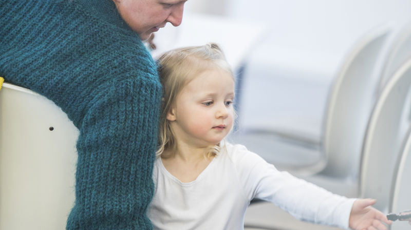 Kirketorsdag med småbarnssang og Krølletreff