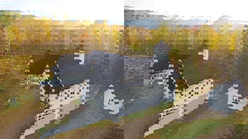 Drag og Helland kirke, Foto Per Sverre Simonsen