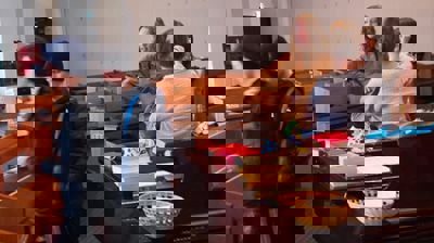 Ved konfirmasjon i kirka får du noe mer, noe ekstra. Du lærer om kristen tro og tradisjon. Illustrasjonsbilde. (Foto: Bo Mathisen)