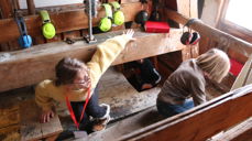 Tårnagentar utforsker kyrkjetårnet.