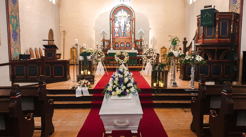 Gravferd i Raufoss, Ås og Eina kirke