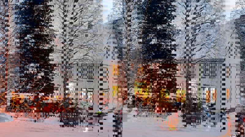 Julemarked i prestegarden