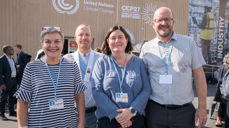 Religiøs delegasjon på klimatoppmøte, Anne Sender, Det mosaiske trossamfund, Maitreyasíla Jagestad, Buddistforbundet, Ingrid Rosendorf Joys, STL/Den katolske kirke og Einar Tjelle, Den norske kirke. (Foto: Albin Hillert, KV)