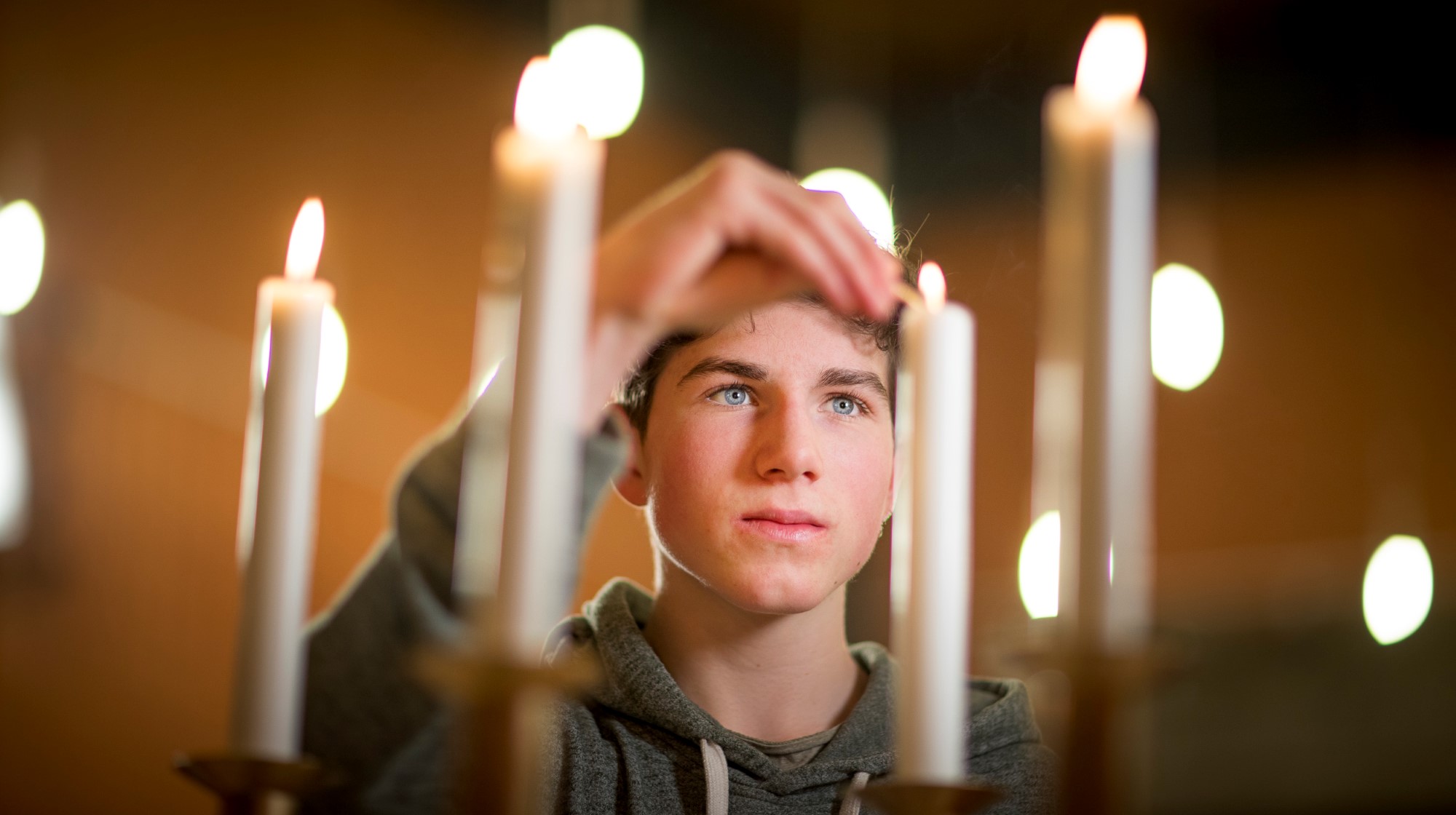 – Det å høre andre fortelle om en liknende opplevelse som sin egen gjør det lettere for folk å bearbeide sin egen erfaring, sier diakon Ole A. Hafell. Foto: Bo Mathisen/Den norske kirke
