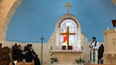 Her holdes gudstjeneste i den lutherske kirken i Beit Jala på Vestbredden. (Foto: Den norske kirke)