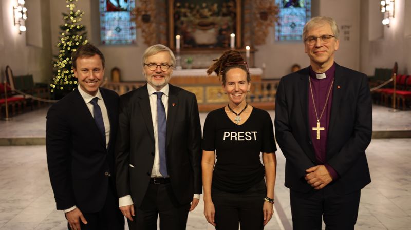 Gard Sandaker-Nielsen, Harald Hegstad, Sunniva Gylver og Olav Fykse Tveit. Foto: Den norske kirke.