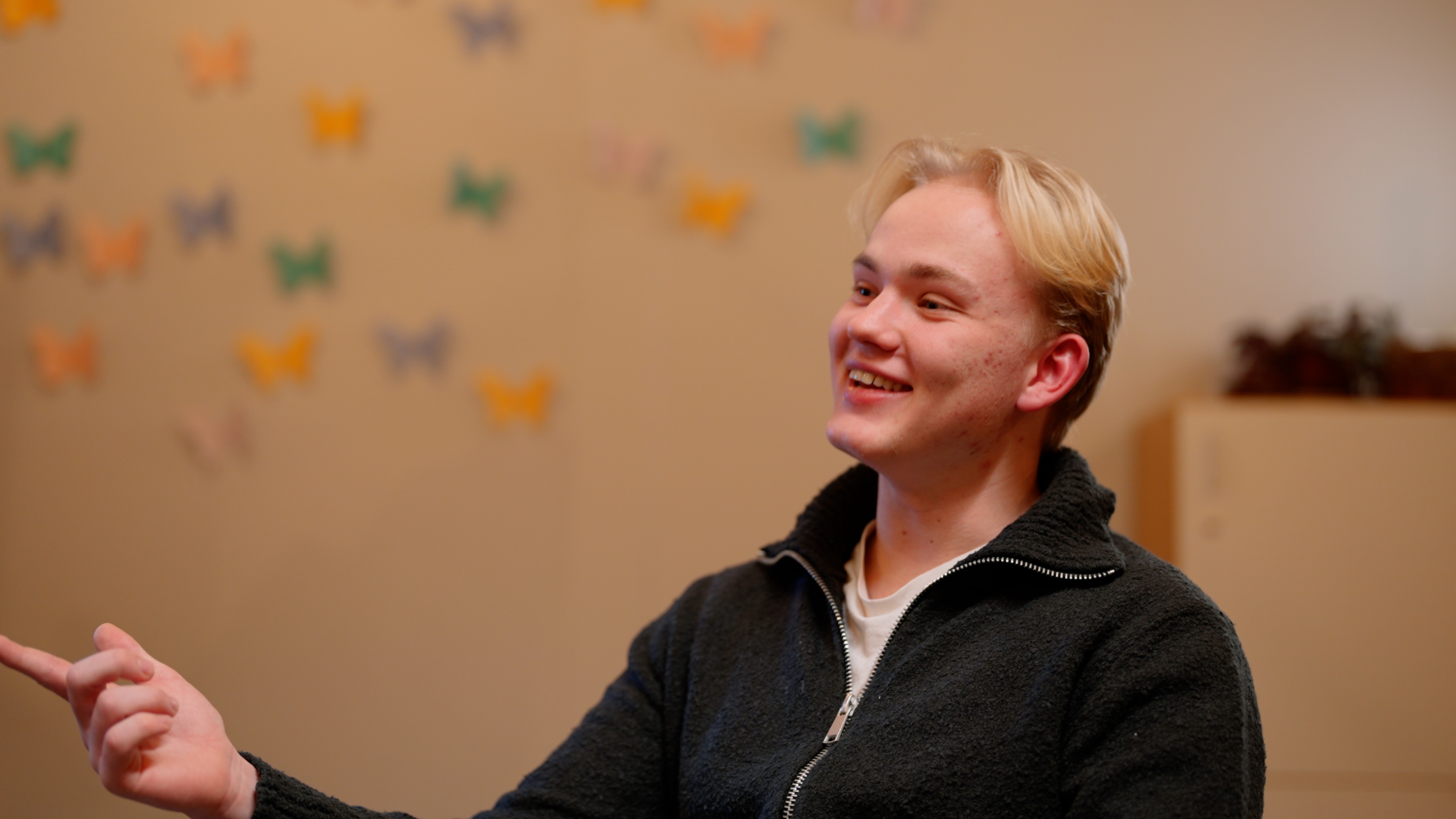 Hver tredje unge kirkemedlem ønsker å lære mer om kristen tro. Illustrasjonsfoto: Torstein Kiserud / Den norske kirke. 