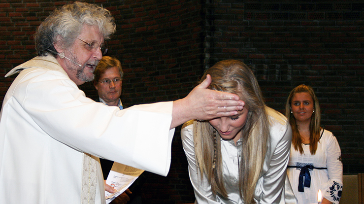 Konfirmantd&#229;p i &#216;ster&#229;s kirke. (Foto: Vidar Kristensen)