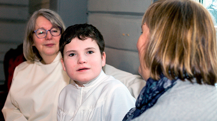 Konfirmant Filip Amundsen fikk en fin konfirmasjonstid som ble ledet av menighetspedagog Hanne Berg i Vestvågøy. (Foto: Martin Kristiansen)