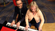 Godt samspill på årets Kirkemøte mellom kirkemusikerne Geir Ivar Bjerkestrand og Tone Synnøve Øygard Steinkopf.