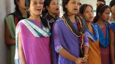 Fra trosopplæringen i en av Khasi-folkets menigheter i Kalinji punjee, Bangladesh: Foto: KEL