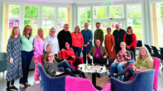 Diakoner fra hele bispedømmet var samlet på Modum Bad til viktige samtaler og fellesskap. Foto: Torill Landaasen